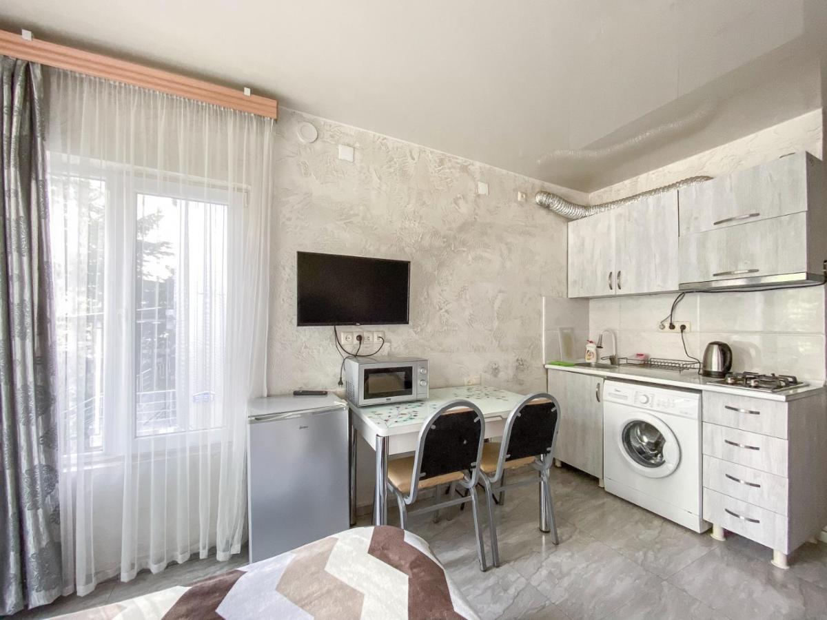 Apartment Studio Maksim Batumi Exteriér fotografie